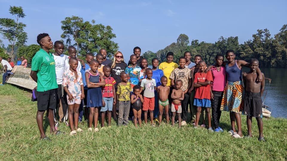 Coach Delia & Ishyaka Swimmers